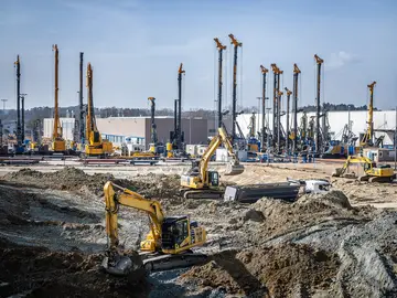 Mit der Werkserweiterung setzt die BAUER Maschinen GmbH ein klares Signal für den Standort Aresing.